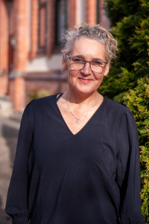 Victoria Reinhardt Team