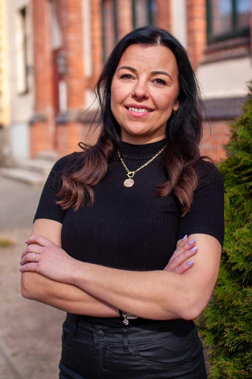 Victoria Reinhardt Team