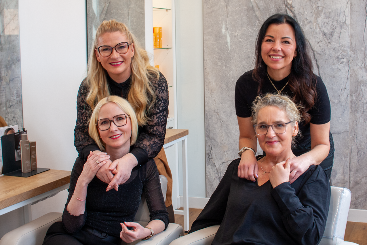 Victoria Reinhardt das Team